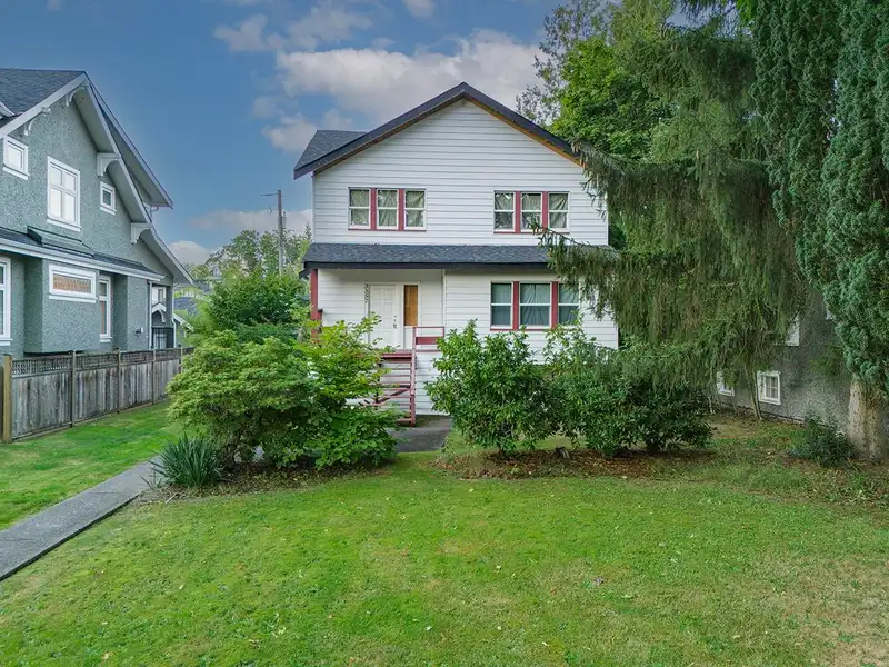 3357 W 26TH AVENUE - photo 2 of 15