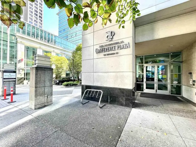 810 438 SEYMOUR STREET - photo 2 of 24