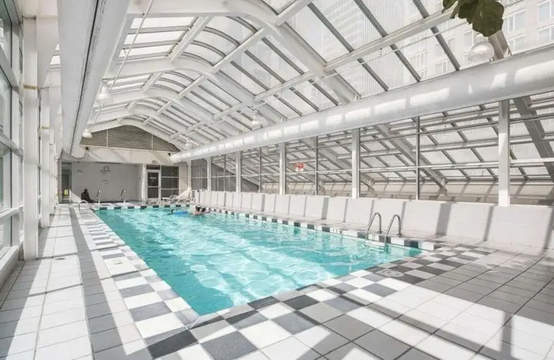 810 438 SEYMOUR STREET - photo 4 of 24