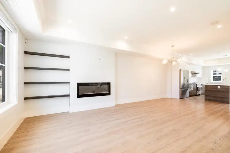 7 9211 MCKIM WAY - photo 4 of 40