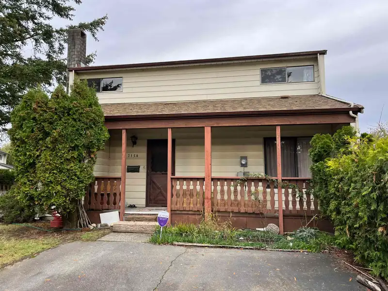 7154 129A STREET - photo 2 of 16
