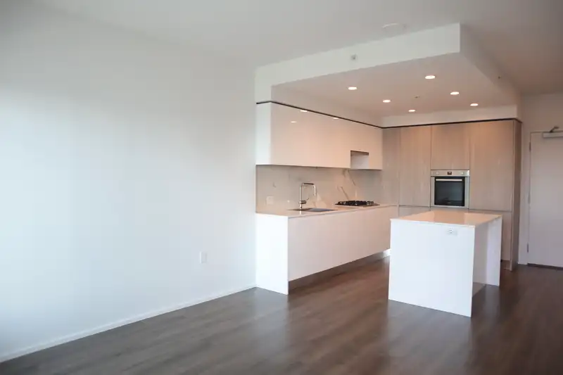 907 3888 EVERGREEN PLACE - photo 2 of 10