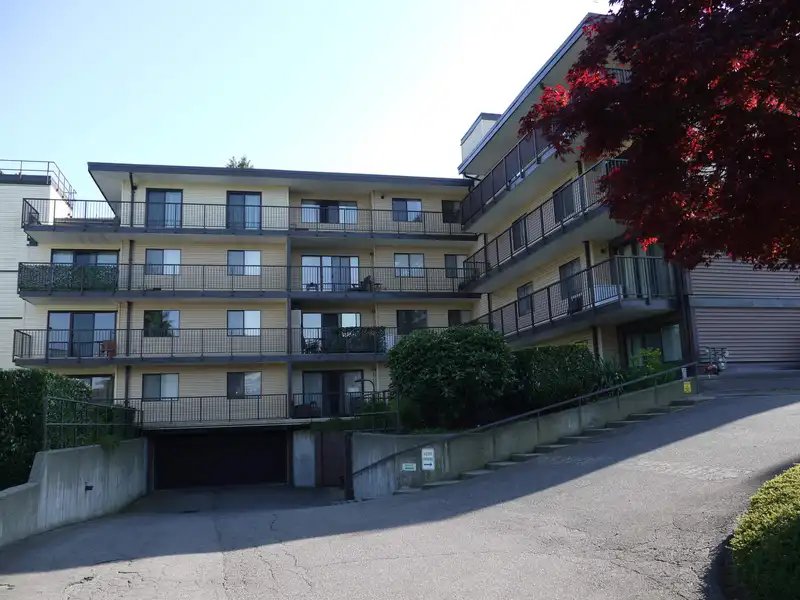 404 32110 TIMS AVENUE - photo 1 of 28