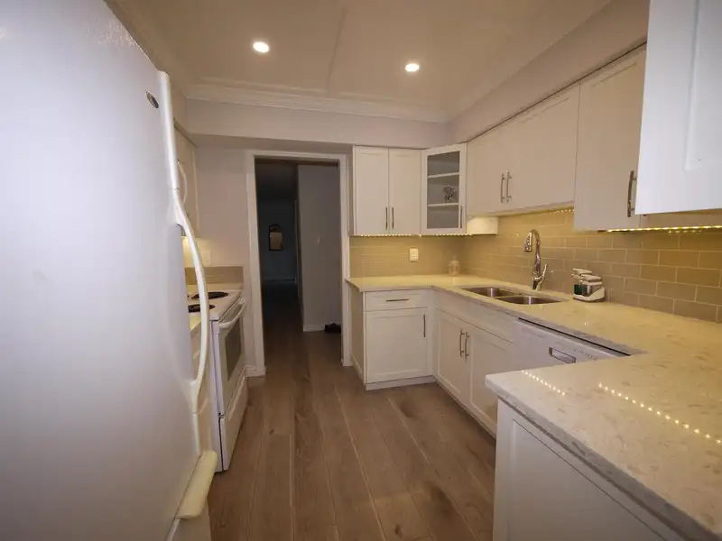 404 32110 TIMS AVENUE - photo 3 of 28