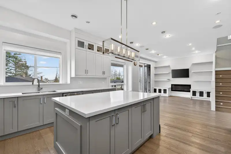 824 CHESTNUT STREET - photo 3 of 40