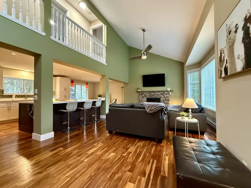 1510 MACDONALD PLACE - photo 1 of 25