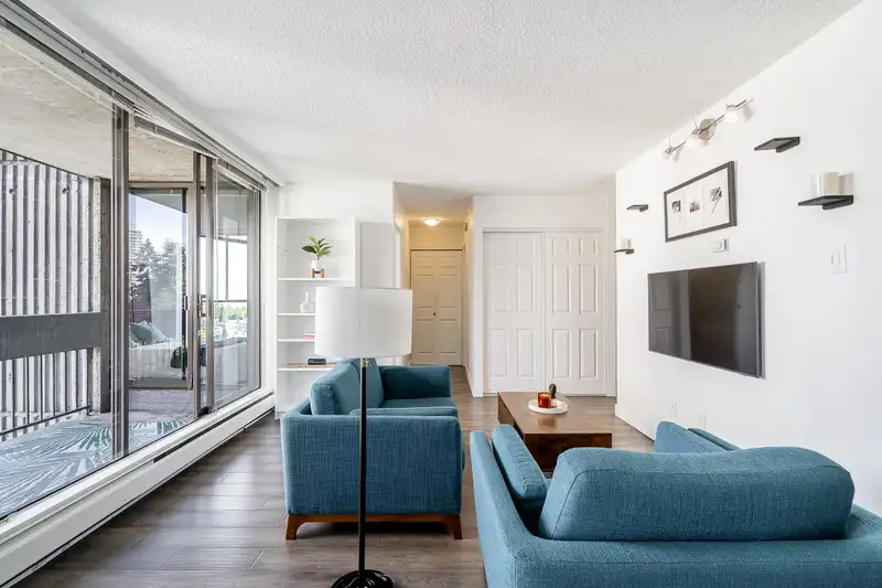 902 4105 IMPERIAL STREET - photo 4 of 34