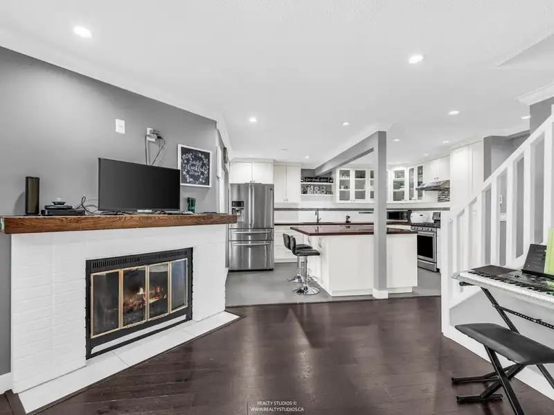 7170 HECATE PLACE - photo 3 of 38
