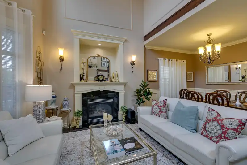 10260 WILLIAMS ROAD - photo 3 of 40