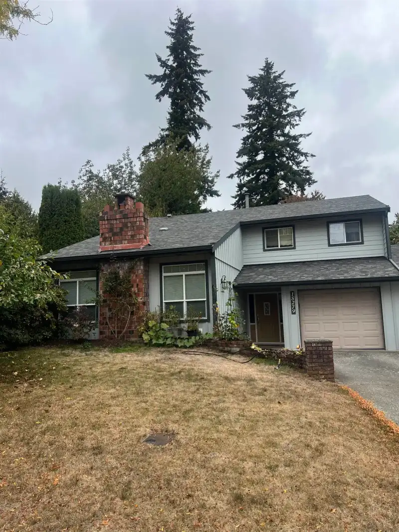 15279 21A AVENUE - photo 1 of 40