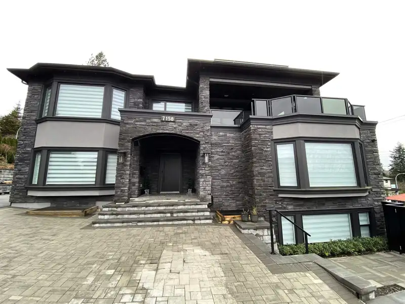 7158 BAYVIEW DRIVE - photo 1 of 31