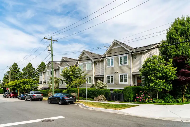 2 7198 BARNET ROAD - photo 1 of 23