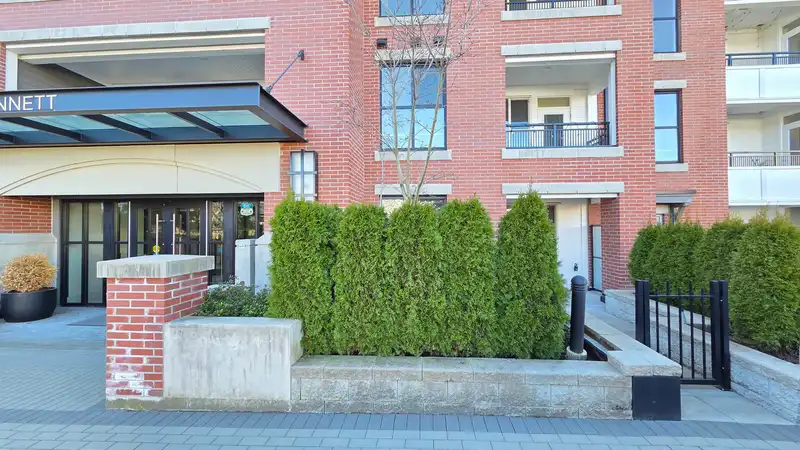 A123 8150 207 STREET - photo 3 of 40