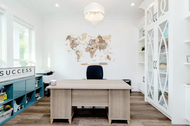 23066 135 AVENUE - photo 4 of 25