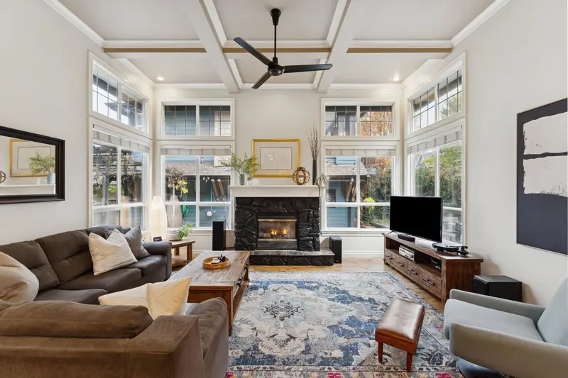 5782 GARRISON BOULEVARD - photo 2 of 25