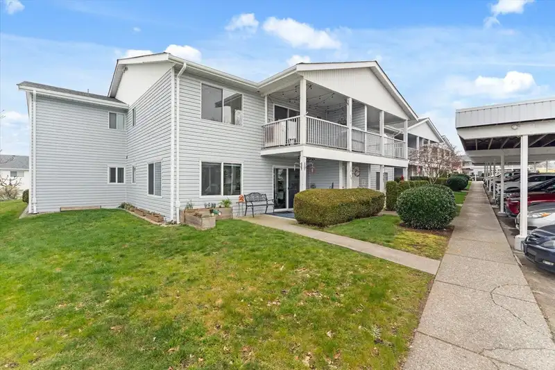 220 32691 GARIBALDI DRIVE - photo 1 of 27