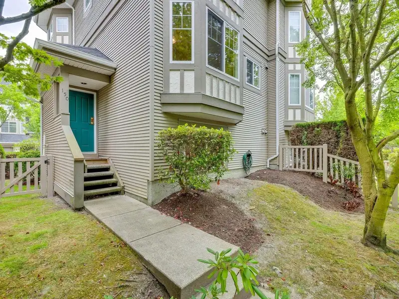150 3880 WESTMINSTER HIGHWAY - photo 2 of 29