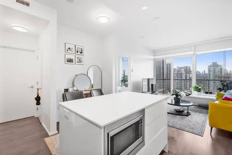 603 1955 ALPHA WAY - photo 4 of 17