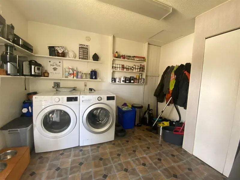 32525 GEORGE FERGUSON WAY - photo 3 of 11