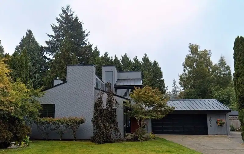 5098 2 AVENUE - photo 1 of 40