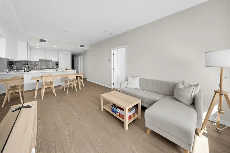 408 3533 ROSS DRIVE - photo 3 of 16