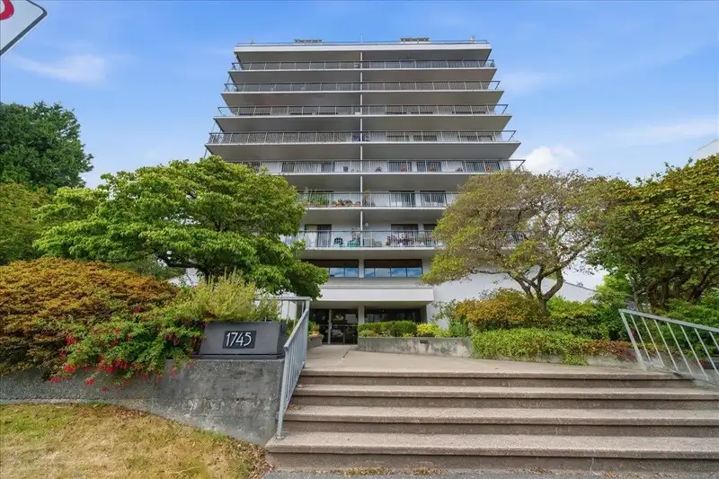 802 1745 ESQUIMALT AVENUE - photo 1 of 40