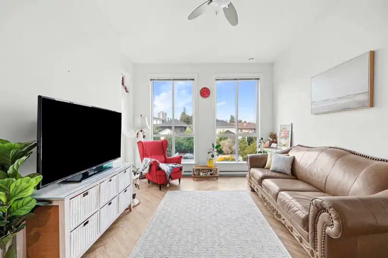 317 14968 101A AVENUE - photo 1 of 30