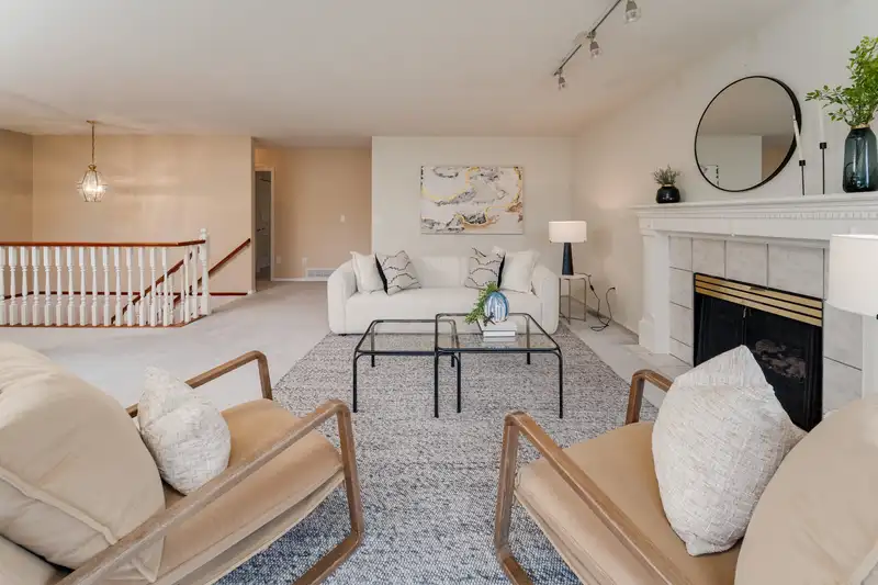 21282 CAMPBELL AVENUE - photo 3 of 40