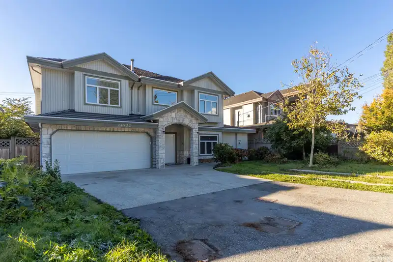 14922 102A AVENUE - photo 1 of 28