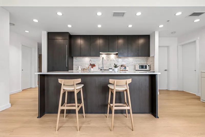 114 9233 ODLIN ROAD - photo 2 of 25