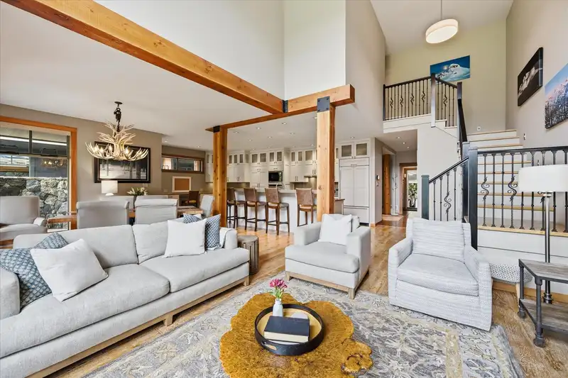 8323 GLEN ABBEY LANE - photo 2 of 30