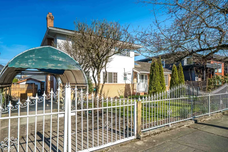 10611 WILLIAMS ROAD - photo 3 of 25