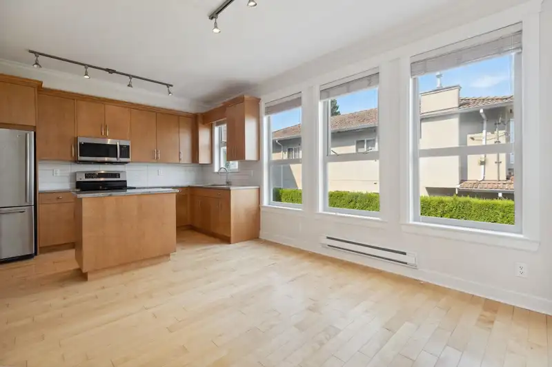 5885 PIONEER AVENUE - photo 1 of 29