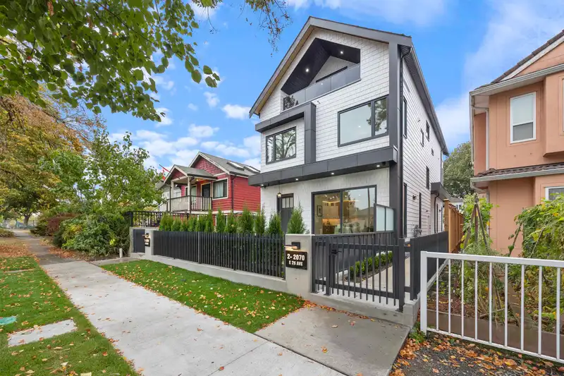 1 2070 E 26TH AVENUE - photo 3 of 32