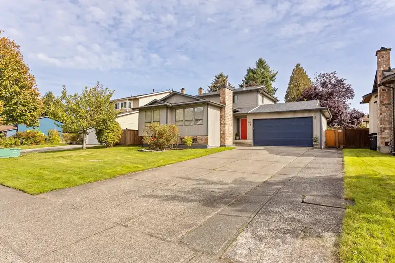 9276 212B STREET - photo 2 of 37