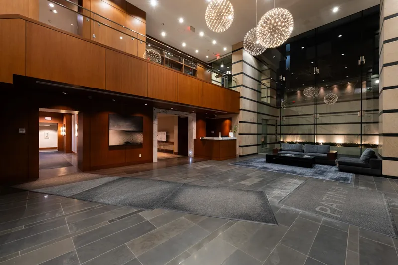 3406 1028 BARCLAY STREET - photo 2 of 25