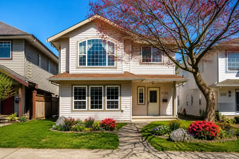 3156 JERVIS STREET - photo 1 of 32