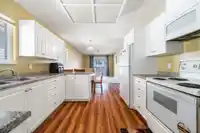 3156 JERVIS STREET - thumbnail 8