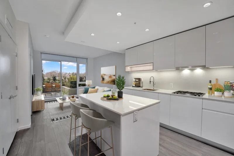 404 6200 MINORU BOULEVARD - photo 1 of 25