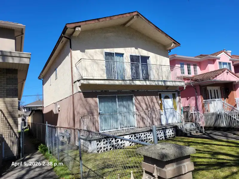 2119 E 47TH AVENUE - photo 1 of 2