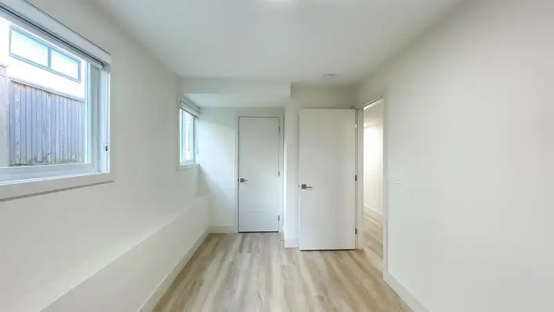 15891 PACIFIC AVENUE - photo 3 of 14