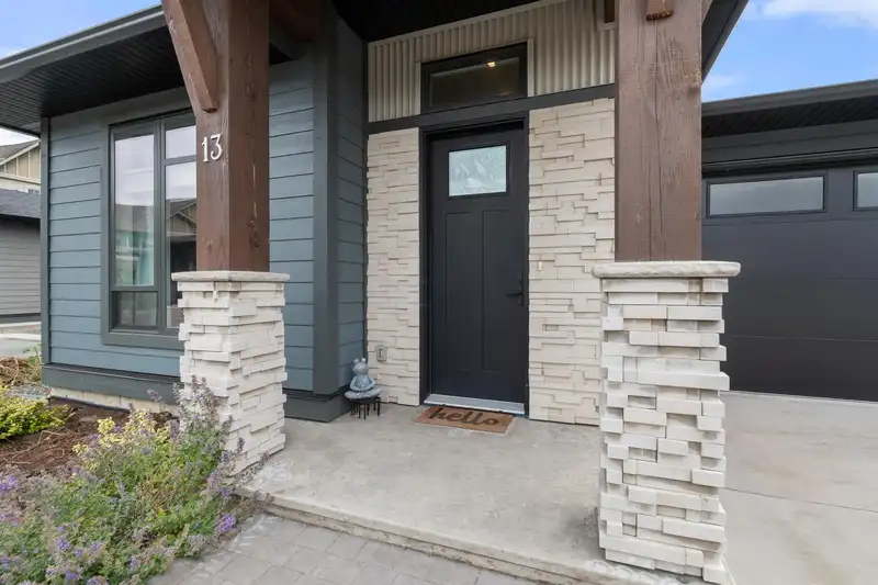 13 45875 SOUTH SUMAS ROAD - photo 3 of 32