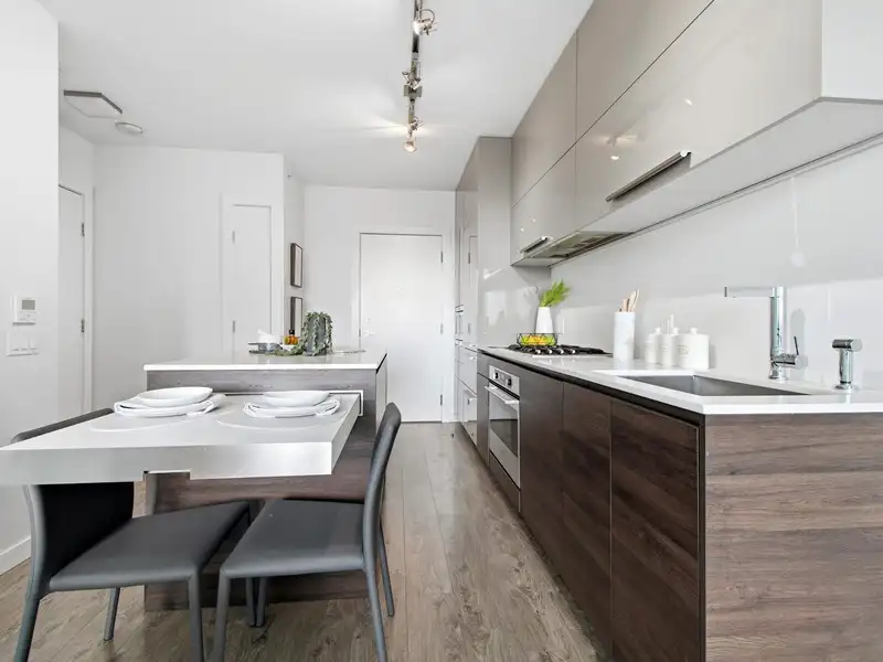1002 2378 ALPHA AVENUE - photo 4 of 29