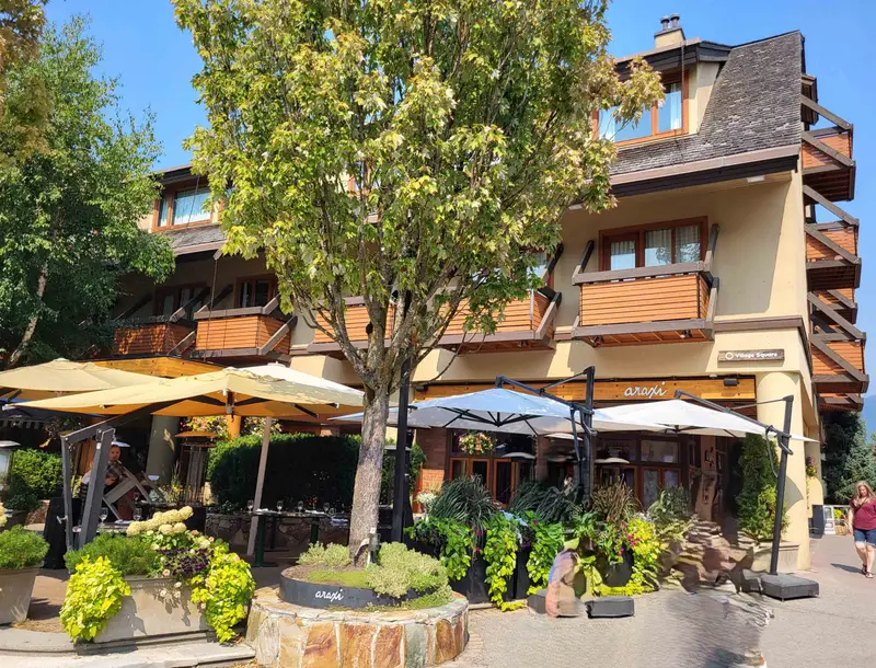 126 4220 GATEWAY DRIVE - photo 1 of 13