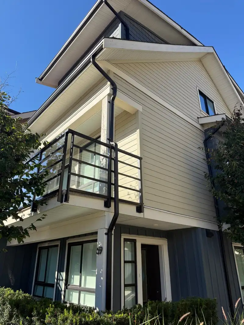 59 10199 RIVER DRIVE - photo 3 of 13