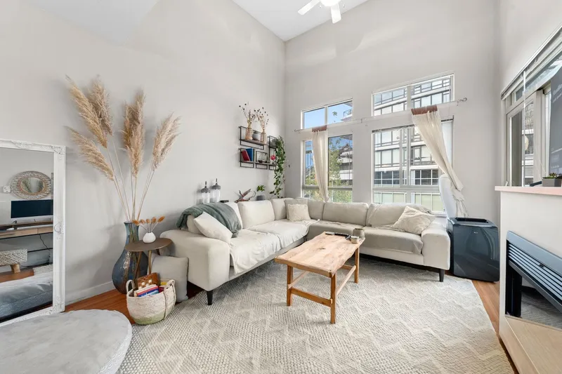 411 201 MORRISSEY ROAD - photo 2 of 25