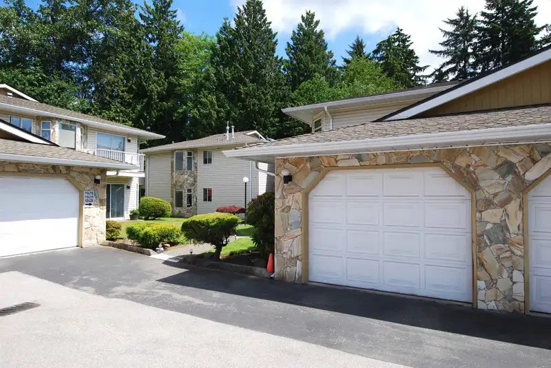 120 10584 153 STREET - photo 4 of 22