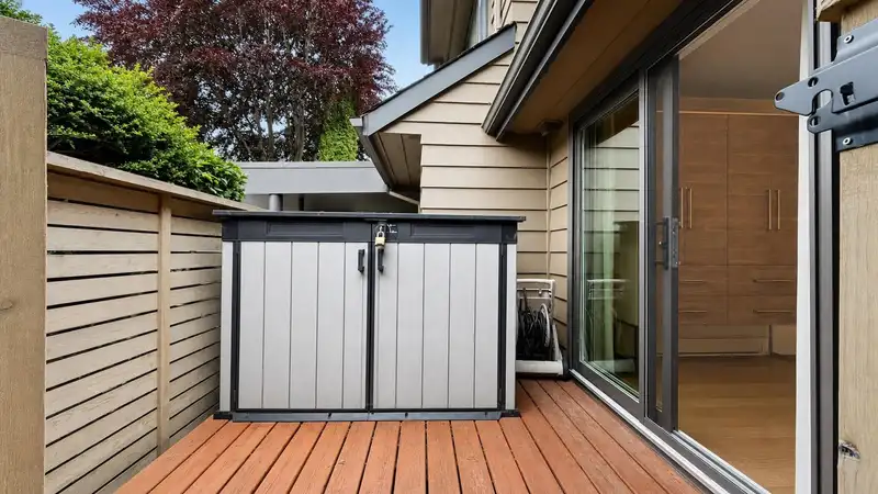 70 10220 DUNOON DRIVE - photo 4 of 32