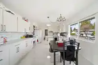 11926 82A AVENUE - thumbnail 5