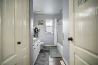 8459 DOERKSEN DRIVE - thumbnail 24